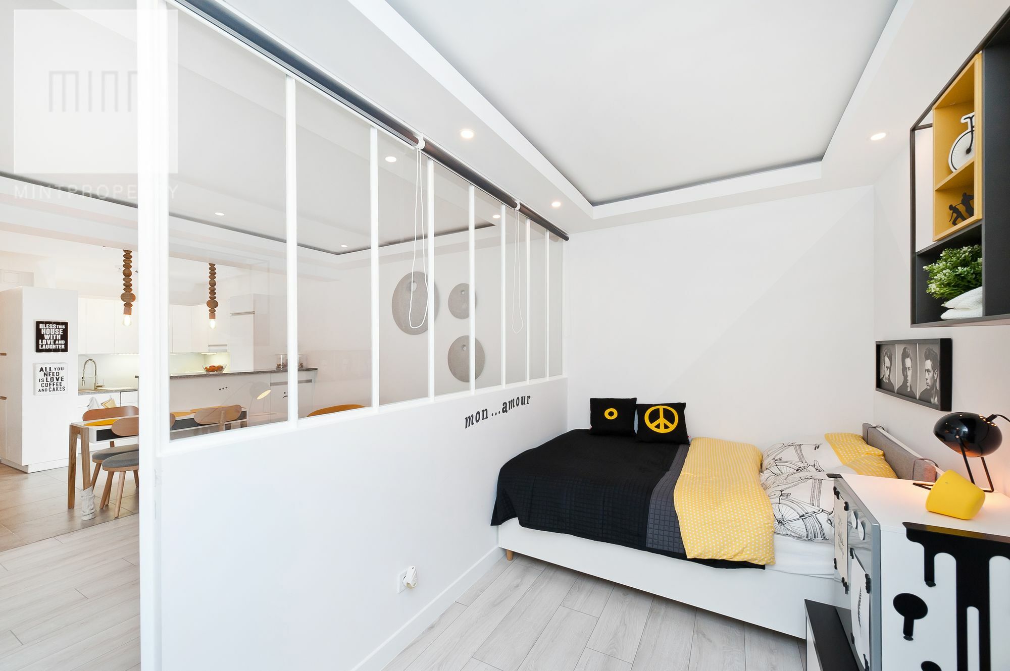 Downtown Apartment - Loftaffair Красков Екстериор снимка